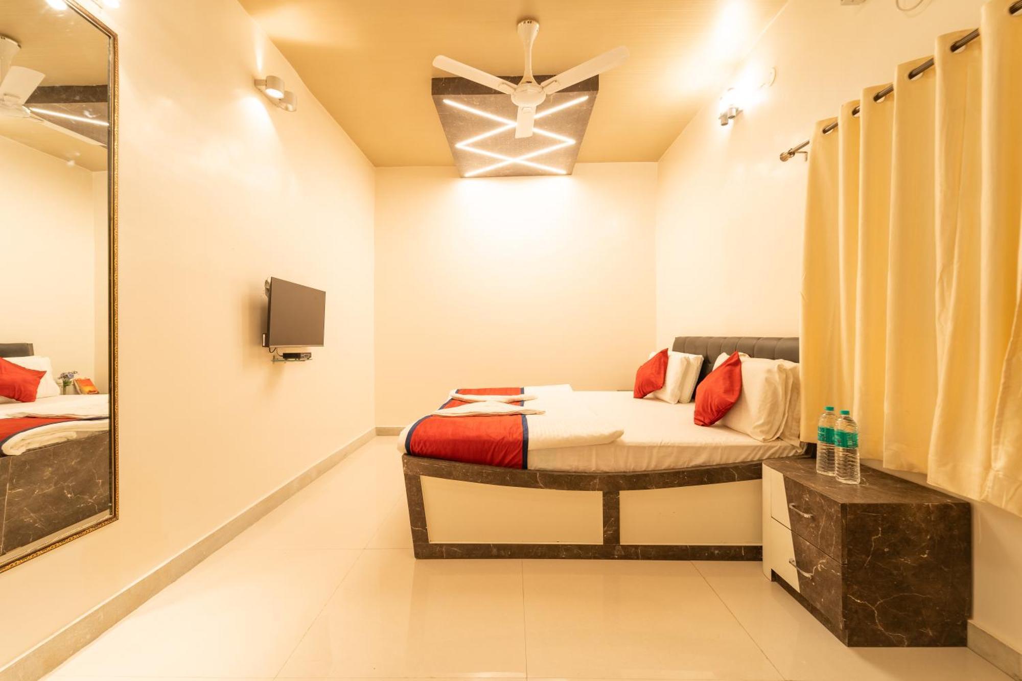 Seasons Suites - Hbr Bangalore Zimmer foto