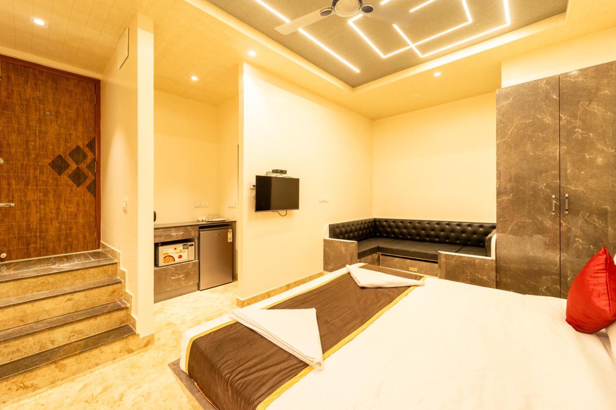 Seasons Suites - Hbr Bangalore Zimmer foto