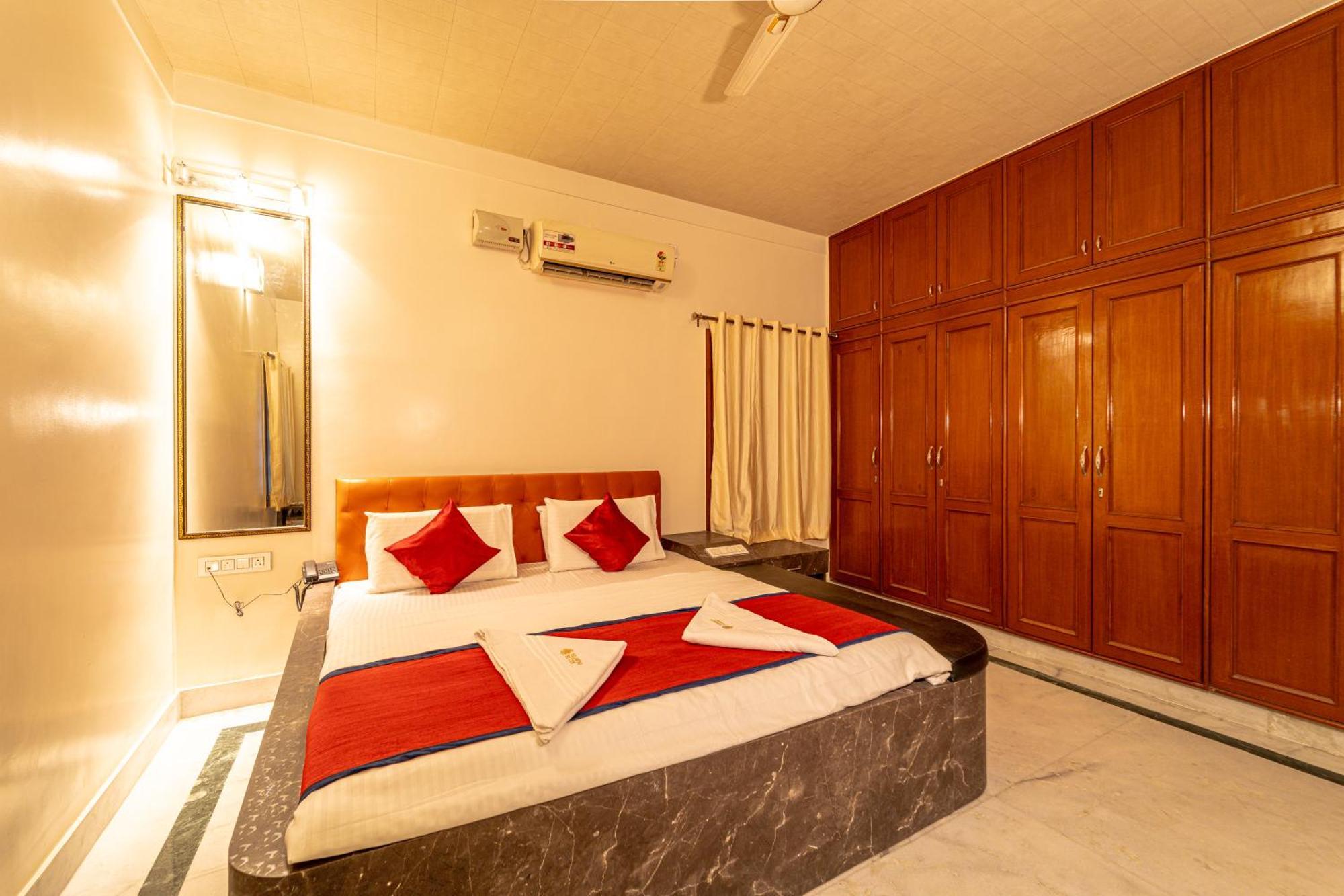 Seasons Suites - Hbr Bangalore Zimmer foto