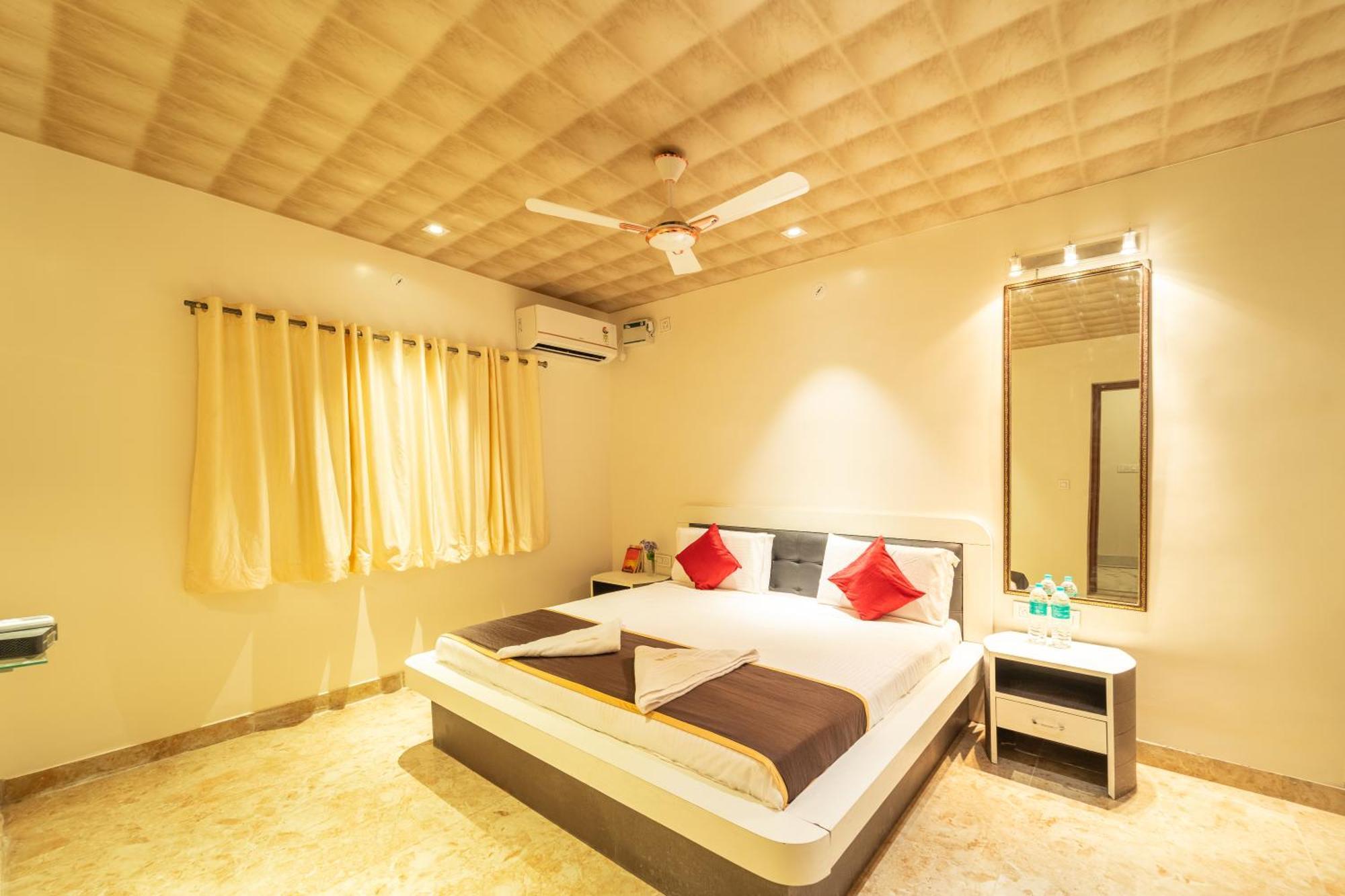 Seasons Suites - Hbr Bangalore Zimmer foto